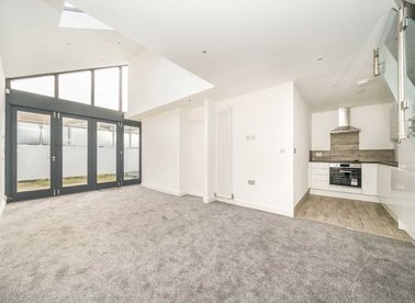 Properties let in Sellincourt Road - SW17 9SB view1