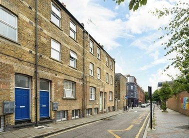 Properties let in Settles Street - E1 1JP view1