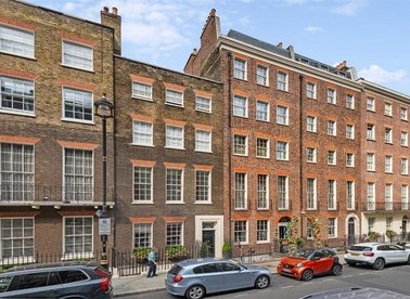 Properties to let in Seymour Street - W1H 7JD view1