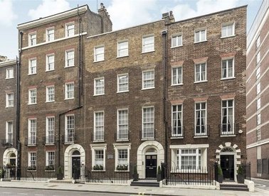 Properties to let in Seymour Street - W1H 7HT view1