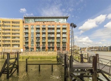 Properties to let in Shad Thames - SE1 2AS view1