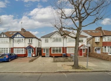 Properties to let in Sherrick Green Road - NW10 1LD view1