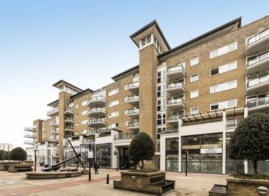 Smugglers Way, London, SW18