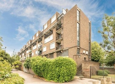 Properties let in Solander Gardens - E1 0DF view1