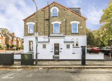 Properties to let in South Park Road - SW19 8RR view1
