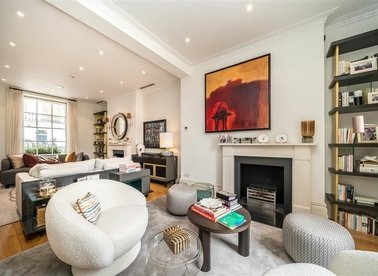Properties to let in South Terrace - SW7 2TB view1