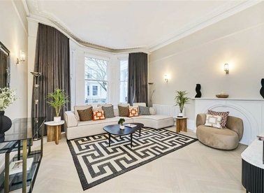 Properties to let in Southwell Gardens - SW7 4SB view1