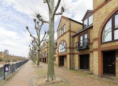 Properties to let in Spirit Quay - E1W 2UT view1