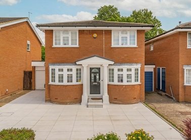 Properties to let in Springfield Avenue - TW12 3DT view1
