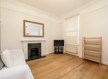 Properties let in St. Georges Square - SW1V 2HP view1