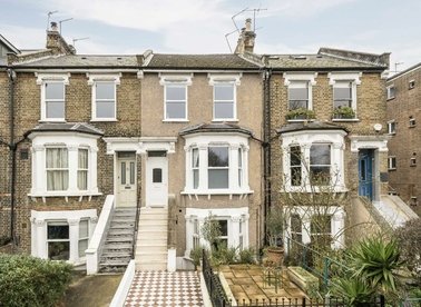 Properties let in St. Giles Road - SE5 7RL view1