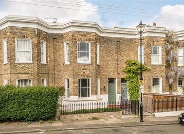Properties to let in St. Johns Vale - SE8 4EN view1