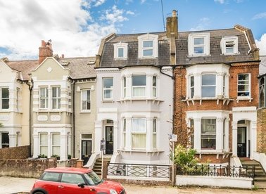 Properties to let in St. Margarets Road - TW1 2LL view1