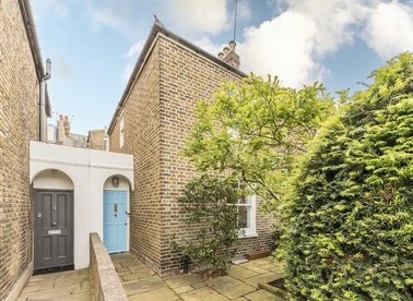 Properties to let in St. Peters Grove - W6 9AY view1