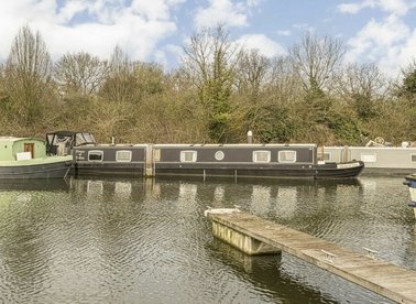 Staines Road, Chertsey, KT16