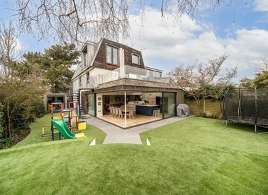 Properties let in Staveley Gardens - W4 2SA view1