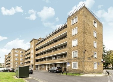 Properties to let in Stockwell Road - SW9 0TZ view1