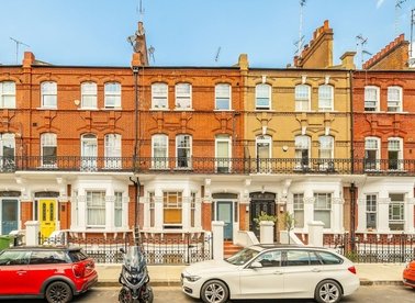 Properties to let in Stonor Road - W14 8RZ view1