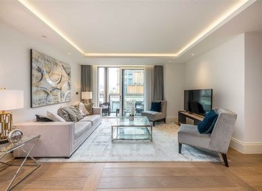 Properties to let in Strand - WC2R 1AB view1