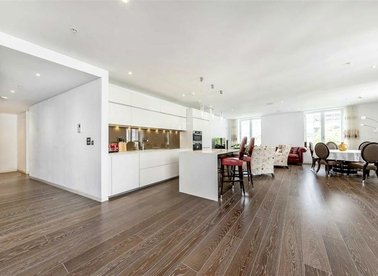 Properties let in Strand - WC2R 1HA view1