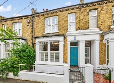 Properties to let in Strathleven Road - SW2 5JS view1