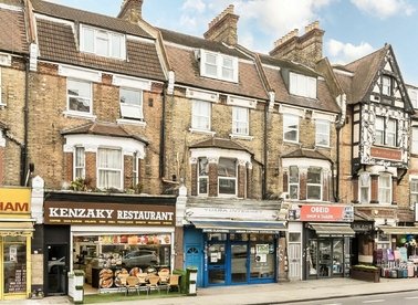 Properties to let in Streatham High Road - SW16 6EN view1