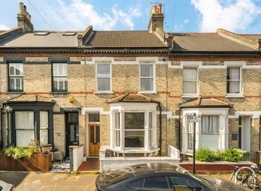 Properties let in Sulina Road - SW2 4EJ view1