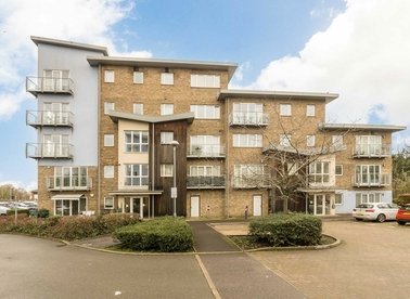 Properties let in Sundeala Close - TW16 5BE view1