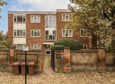 Properties to let in Sutton Court Road - W4 3EQ view1