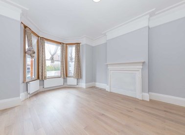 Properties let in Sutton Road - N10 1HH view1