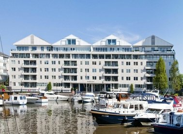 Properties to let in Thames Quay - SW10 0UY view1