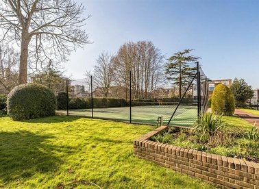 Thameside, Teddington, TW11