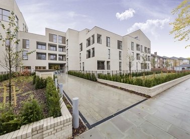 Properties let in The Avenue - NW6 7YG view1