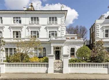 Properties to let in The Boltons - SW10 9TB view1
