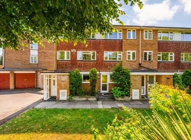 Properties to let in The Croft - W5 2JW view1