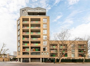 Properties let in The Highway - E1W 3BB view1