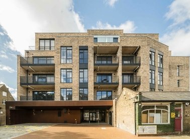 Properties let in The Mall - W5 3BX view1