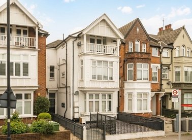 Properties let in Thornton Avenue - SW2 4BD view1