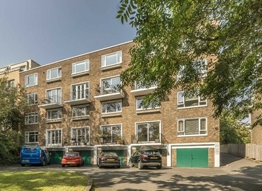 Properties to let in Thurlow Park Road - SE21 8JL view1