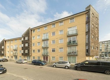 Properties let in Tilley Road - TW13 4GH view1