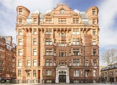 Properties to let in Torrington Place - WC1E 7HH view1