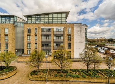 Town Meadow, Brentford, TW8