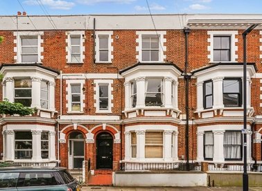 Properties to let in Tregothnan Road - SW9 9JU view1