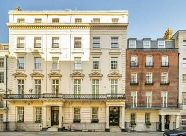 Properties to let in Upper Grosvenor Street - W1K 2NA view1