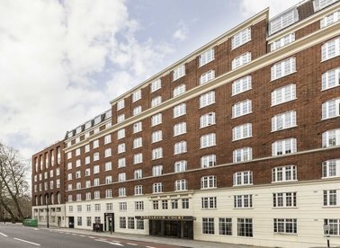 Properties let in Upper Woburn Place - WC1H 0HQ view1