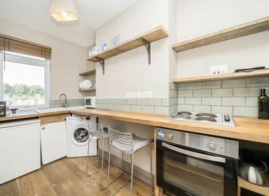 Properties let in Wandsworth Bridge Road - SW6 2UF view1