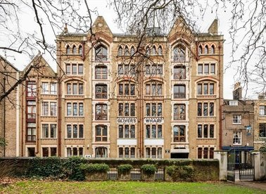 Properties to let in Wapping High Street - E1W 2PJ view1