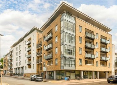 Properties to let in Wapping Lane - E1W 2RG view1