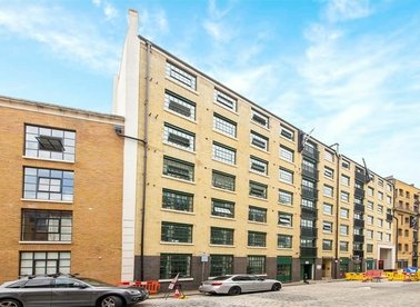 Properties let in Wapping Wall - E1W 3SJ view1