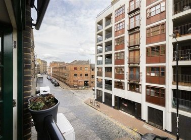 Properties let in Wapping Wall - E1W 3SJ view1